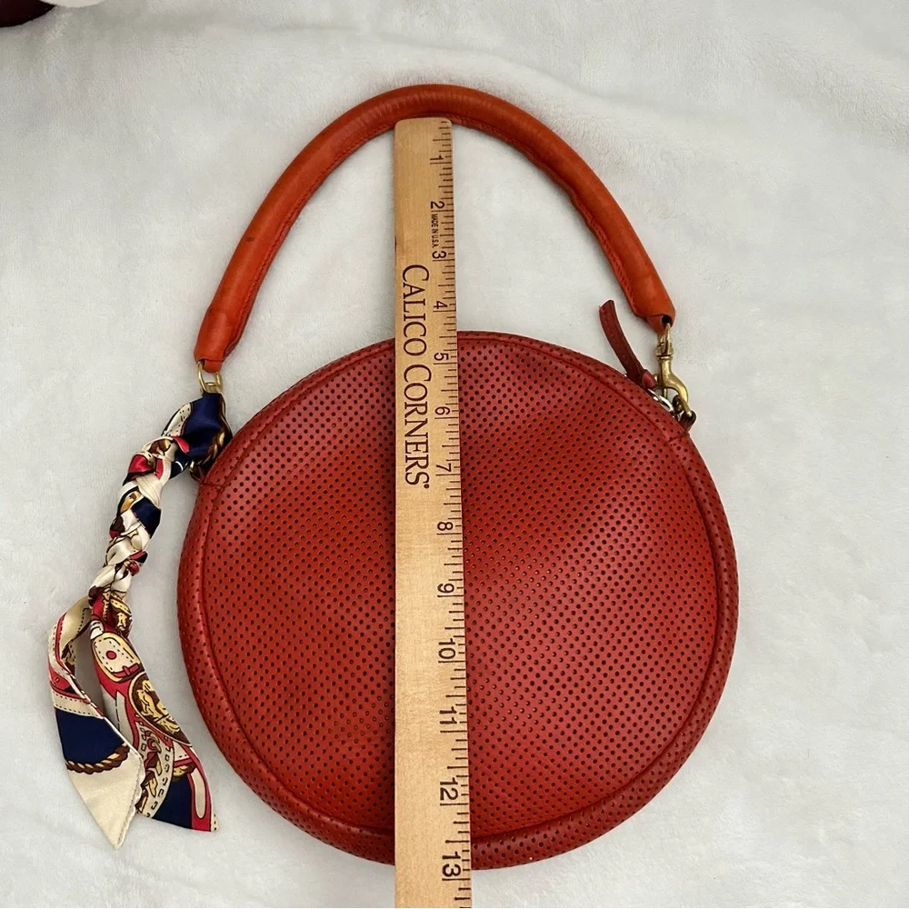 Clare V. Circle Clutch - Picture 9 of 15